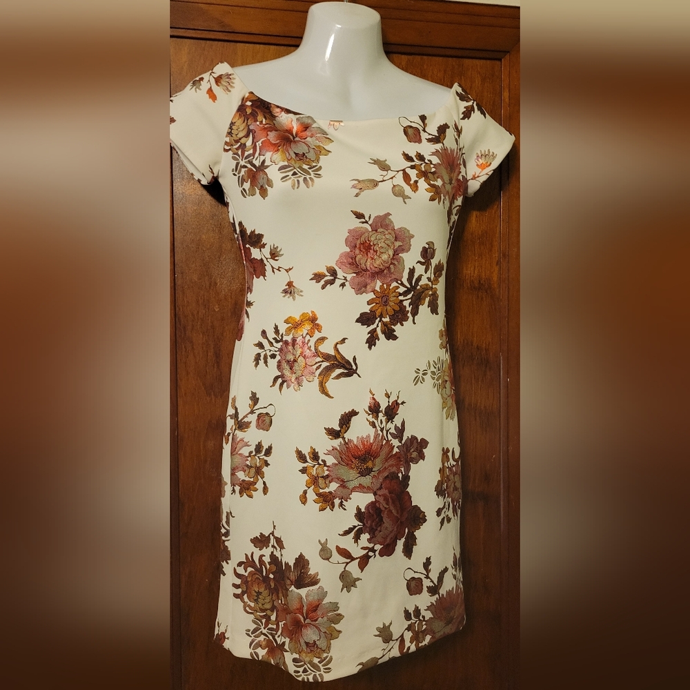 Jump Pink and Orange Sheath Dress with Flutter Cap Sleeves 4S